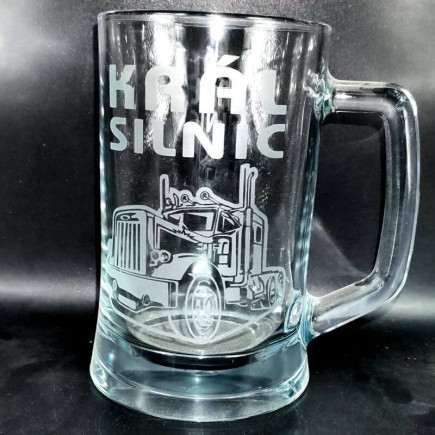 Půllitr na pivo pro kamioňáka - Král Silnic