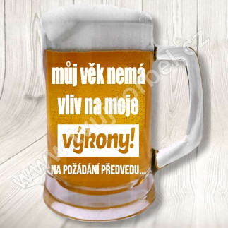 Půllitr s vtipným nápisem k narozeninám