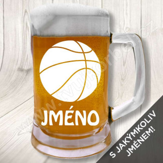 Půllitr s basketbalovým míčem a jménem